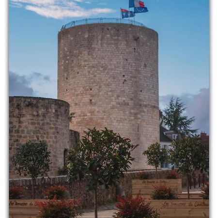 Chambre D'Hote Du Chateau Dourdan Exterior photo